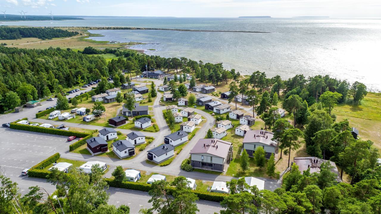 Klintehamn Bjorkhaga By酒店 外观 照片